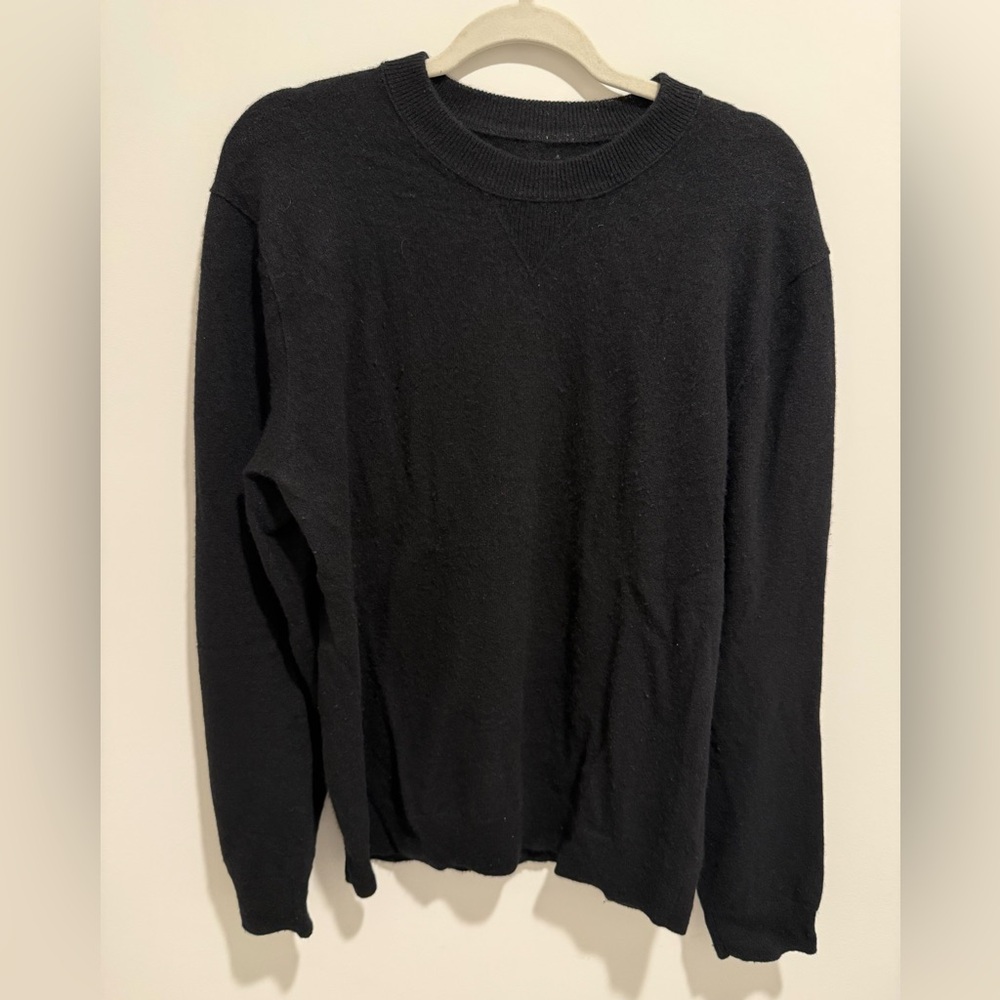 Banana Republic Black 100% Cashmere Sweater